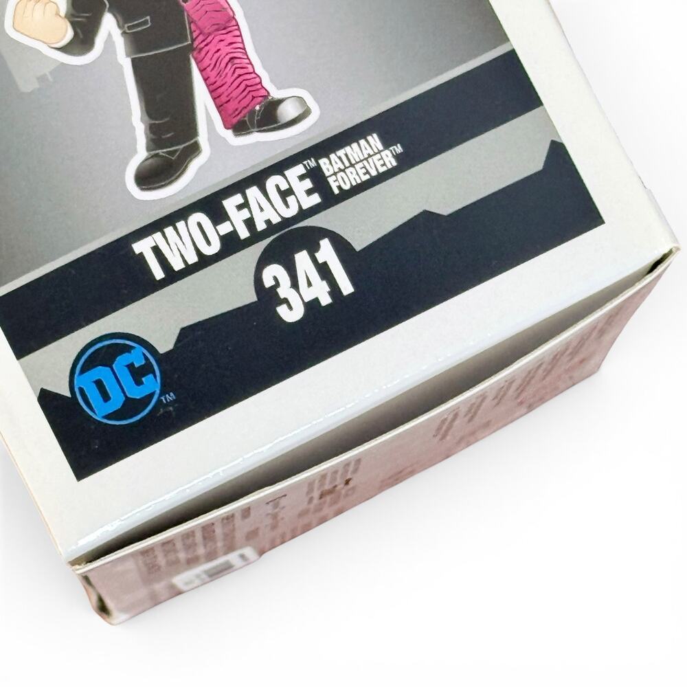 Funko POP! 2 Figures Batman Forever In Box 340 The Riddler 341 Two-Face Villains - Picture 9 of 11